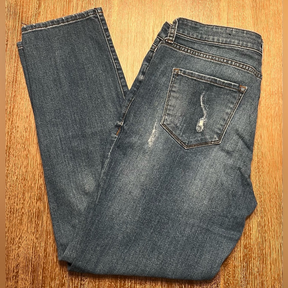 STS Blue Taylor Tomboy Distressed Boyfriend Jean Size 31
